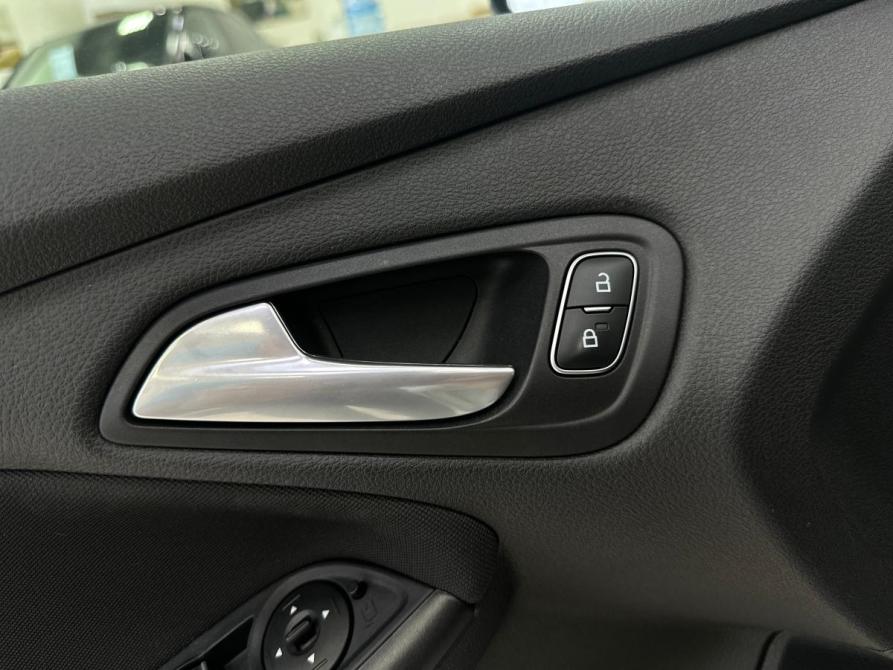 Ford Focus III Рестайлинг Санкт-Петербург  - изображение 12