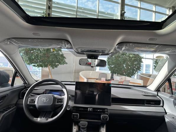 Toyota RAV4 VI (XA60) с пробегом 2026 года, цена 4 850 000 рублей, 10 км, внедорожник, Автокод Объявления