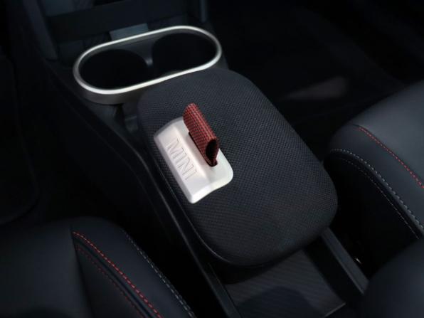 Mini Hatch IV (F65/F66/J01) с пробегом 2024 года, цена 4 000 000 рублей, 11463 км, хэтчбек, Автокод Объявления