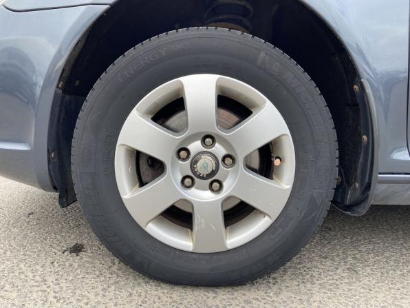 Skoda Octavia II (A5) Рестайлинг с пробегом 2010 года, цена 548 000 рублей, 295733 км, лифтбек, Автокод Объявления