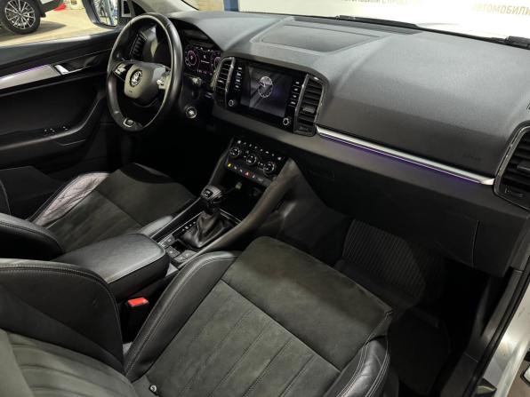 Skoda Karoq I с пробегом 2021 года, цена 2 569 000 рублей, 87000 км, внедорожник, Автокод Объявления