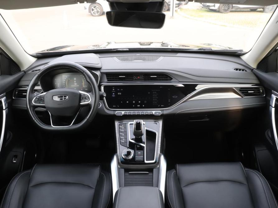 Geely Atlas Pro Москва  - изображение 10