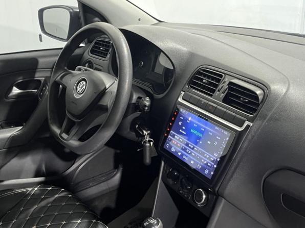 Volkswagen Polo V Рестайлинг с пробегом 2019 года, цена 1 130 000 рублей, 107099 км, седан, Автокод Объявления