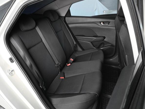 Hyundai Solaris II с пробегом 2018 года, цена 1 399 000 рублей, 136872 км, седан, Автокод Объявления