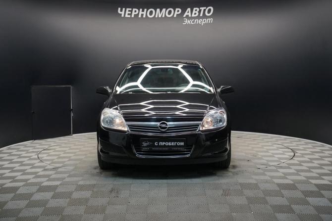Opel Astra H Рестайлинг с пробегом 2008 года, цена 550 000 рублей, 190000 км, седан, Автокод Объявления