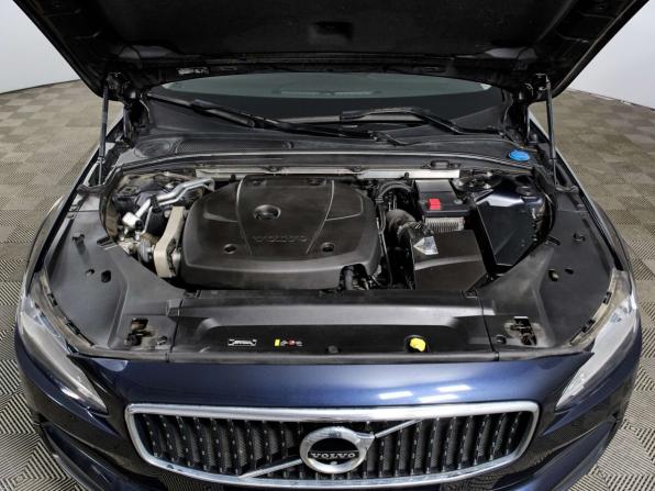 Volvo V90 Cross Country I с пробегом 2017 года, цена 2 748 000 рублей, 155949 км, универсал, Автокод Объявления