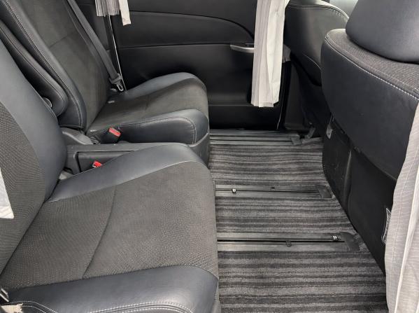 Toyota Estima III Рестайлинг 2 с пробегом 2014 года, цена 1 885 000 рублей, 177000 км, минивэн, Автокод Объявления