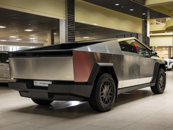 Tesla Cybertruck с пробегом 2024 года, цена 18 400 000 рублей, 455 км, offers.body_type.unknown, Автокод Объявления