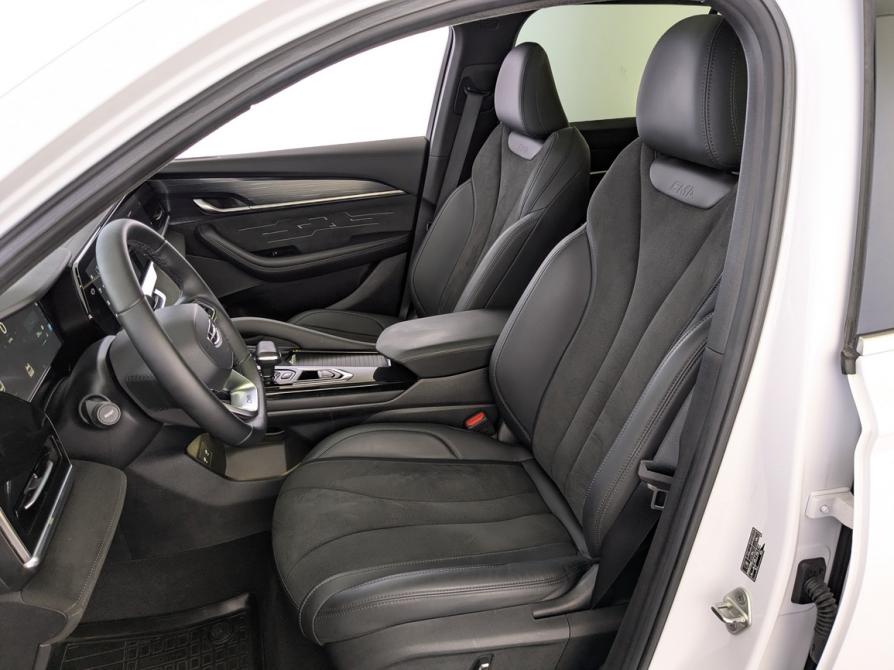 Geely Monjaro I Москва  - изображение 21