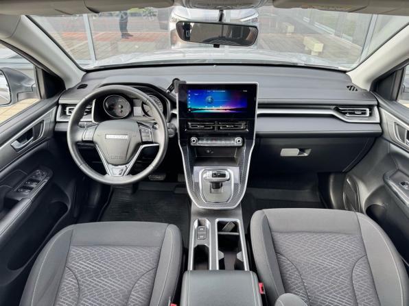 Haval M6 II с пробегом 2024 года, цена 1 950 000 рублей, 29812 км, внедорожник, Автокод Объявления