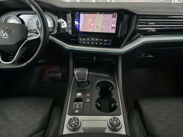 Volkswagen Touareg III с пробегом 2021 года, цена 5 900 000 рублей, 71094 км, внедорожник, Автокод Объявления