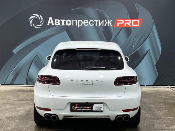 Porsche Macan I с пробегом 2015 года, цена 3 398 000 рублей, 122416 км, внедорожник, Автокод Объявления