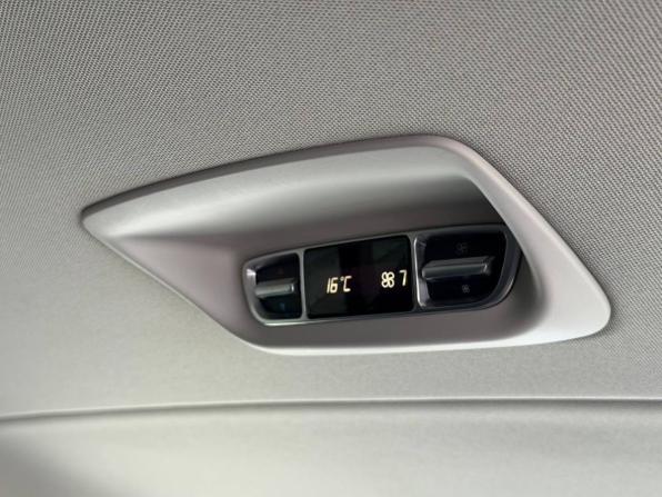 Mercedes-Benz V-Класс III (W447) с пробегом 2014 года, цена 2 622 000 рублей, 215776 км, минивэн, Автокод Объявления