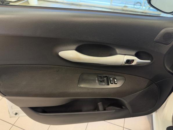 Toyota Auris I Рестайлинг с пробегом 2010 года, цена 670 000 рублей, 150000 км, хэтчбек, Автокод Объявления
