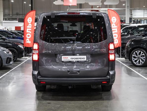 Toyota ProAce II с пробегом 2018 года, цена 3 489 700 рублей, 94260 км, минивэн, Автокод Объявления