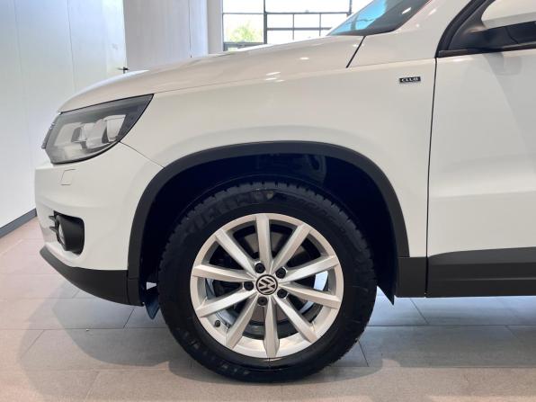 Volkswagen Tiguan I Рестайлинг с пробегом 2015 года, цена 1 490 000 рублей, 127498 км, внедорожник, Автокод Объявления