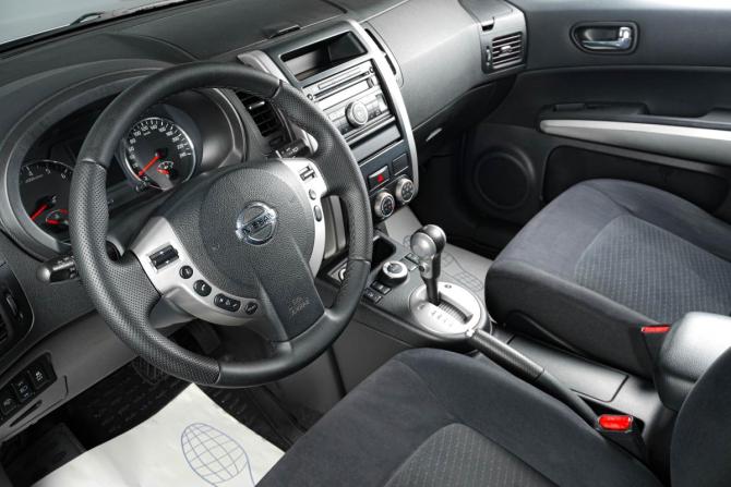 Nissan X-Trail II Рестайлинг с пробегом 2011 года, цена 1 259 000 рублей, 269096 км, внедорожник, Автокод Объявления