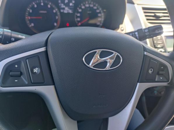 Hyundai Solaris I с пробегом 2012 года, цена 929 900 рублей, 150170 км, хэтчбек, Автокод Объявления