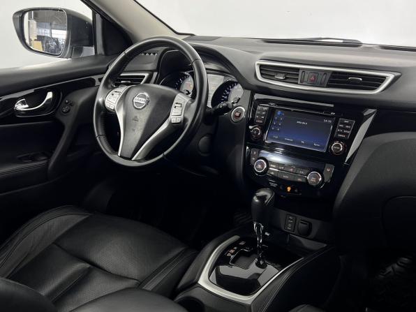 Nissan Qashqai II с пробегом 2017 года, цена 1 750 000 рублей, 156129 км, внедорожник, Автокод Объявления