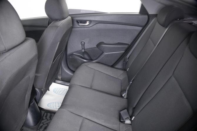 Hyundai Solaris II с пробегом 2018 года, цена 1 429 000 рублей, 175000 км, седан, Автокод Объявления