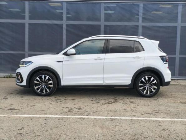 Volkswagen Tacqua с пробегом 2021 года, цена 2 150 000 рублей, 61490 км, внедорожник, Автокод Объявления