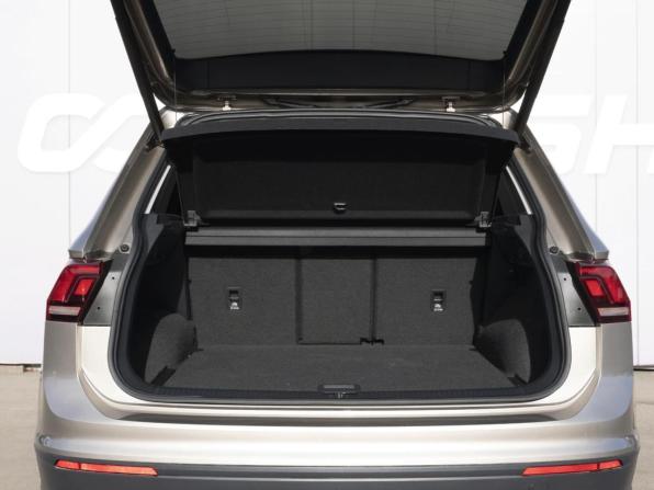 Volkswagen Tiguan II Рестайлинг с пробегом 2020 года, цена 2 729 000 рублей, 82104 км, внедорожник, Автокод Объявления