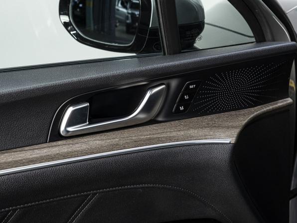 Kia K5 III с пробегом 2020 года, цена 3 099 000 рублей, 71603 км, седан, Автокод Объявления