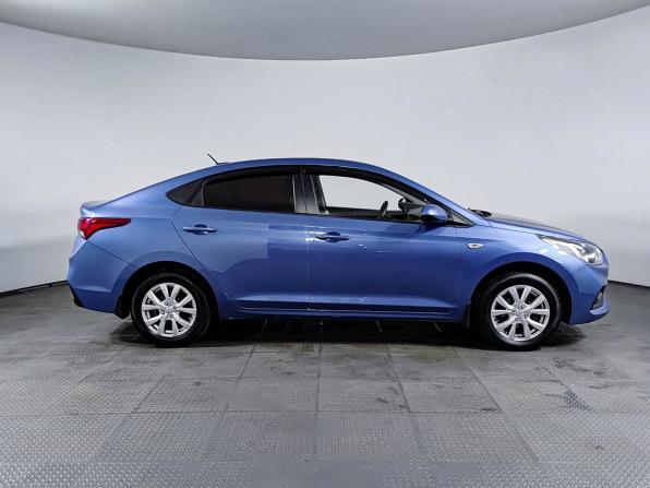 Hyundai Solaris II с пробегом 2018 года, цена 1 160 000 рублей, 93693 км, седан, Автокод Объявления