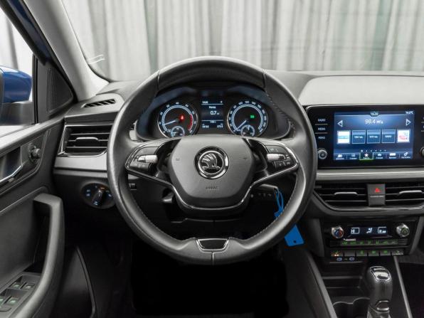 Skoda Rapid II с пробегом 2021 года, цена 1 870 000 рублей, 68144 км, лифтбек, Автокод Объявления