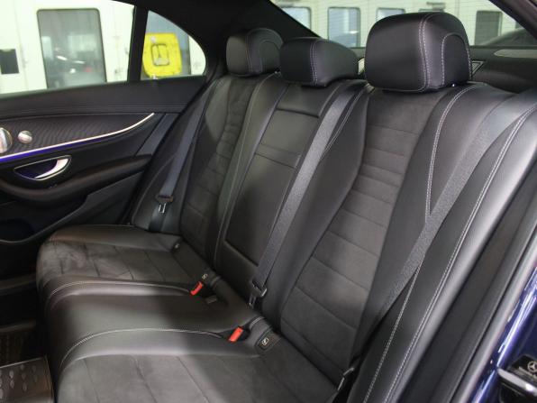 Mercedes-Benz E-Класс V (W213 S213 C238) Рестайлинг с пробегом 2021 года, цена 4 650 000 рублей, 65575 км, седан, Автокод Объявления