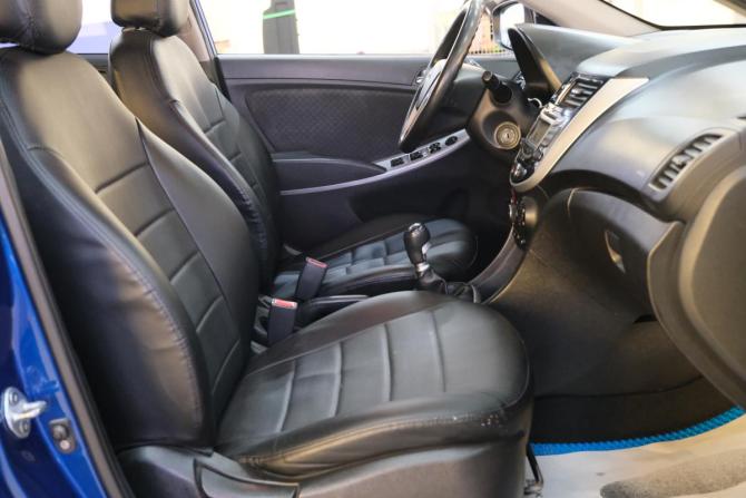 Hyundai Solaris I с пробегом 2012 года, цена 579 000 рублей, 176475 км, хэтчбек, Автокод Объявления