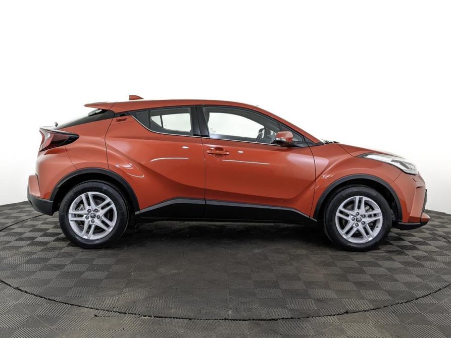 Toyota C-HR I Рестайлинг Москва  - изображение 4