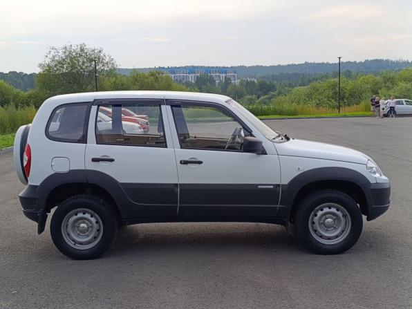 Chevrolet Niva I Рестайлинг с пробегом 2014 года, цена 750 000 рублей, 59002 км, внедорожник, Автокод Объявления