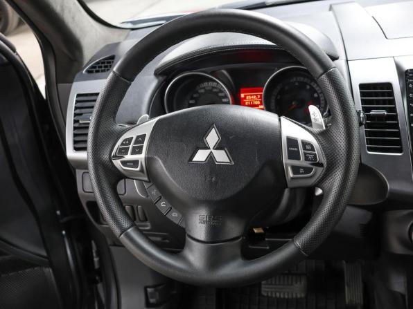Mitsubishi Outlander II с пробегом 2008 года, цена 1 100 000 рублей, 211732 км, внедорожник, Автокод Объявления
