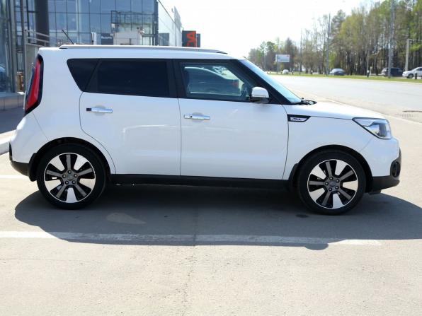 Kia Soul II Рестайлинг с пробегом 2019 года, цена 1 677 000 рублей, 117217 км, хэтчбек, Автокод Объявления