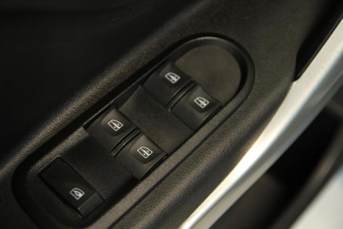 Lada (ВАЗ) XRAY I с пробегом 2021 года, цена 1 379 000 рублей, 82000 км, хэтчбек, Автокод Объявления