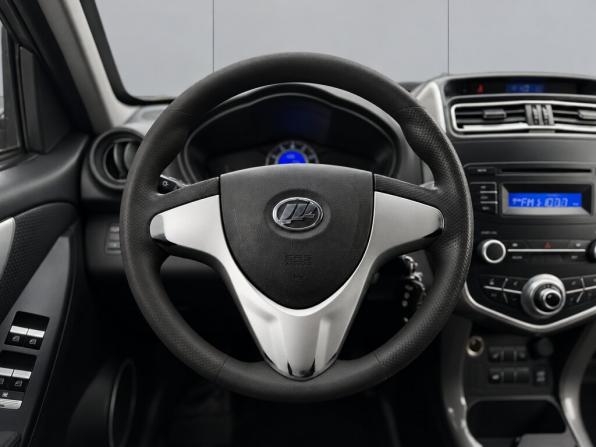 Lifan X60 I Рестайлинг 2 с пробегом 2017 года, цена 779 000 рублей, 67000 км, внедорожник, Автокод Объявления