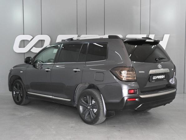 Toyota Highlander II (XU40) Рестайлинг с пробегом 2011 года, цена 1 780 000 рублей, 283366 км, внедорожник, Автокод Объявления