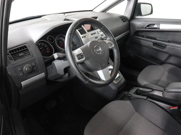 Opel Zafira B Рестайлинг с пробегом 2013 года, цена 849 000 рублей, 156718 км, компактвэн, Автокод Объявления