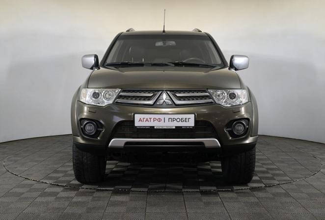 Mitsubishi Pajero Sport II Рестайлинг с пробегом 2015 года, цена 1 700 000 рублей, 212329 км, внедорожник, Автокод Объявления