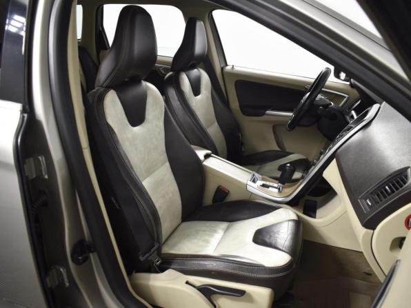 Volvo XC60 I с пробегом 2012 года, цена 1 097 100 рублей, 318629 км, внедорожник, Автокод Объявления