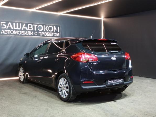 Kia Ceed II с пробегом 2012 года, цена 940 000 рублей, 217140 км, хэтчбек, Автокод Объявления