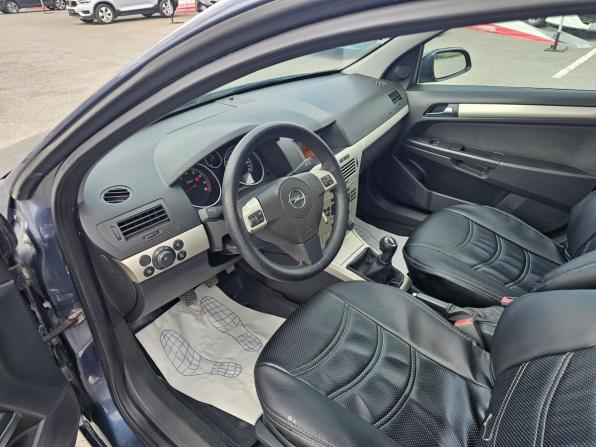 Opel Astra H Рестайлинг с пробегом 2008 года, цена 410 000 рублей, 168731 км, седан, Автокод Объявления