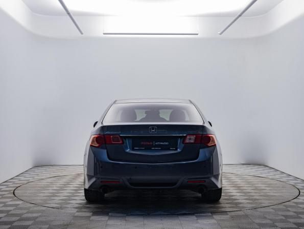 Honda Accord VIII Рестайлинг с пробегом 2011 года, цена 1 360 000 рублей, 255689 км, седан, Автокод Объявления