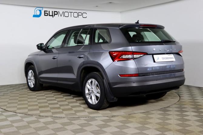 Skoda Kodiaq I с пробегом 2020 года, цена 2 599 990 рублей, 87090 км, внедорожник, Автокод Объявления