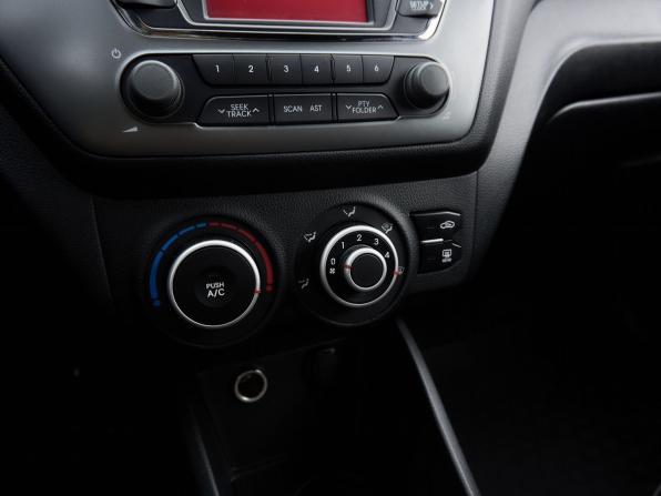 Kia Rio III с пробегом 2012 года, цена 730 000 рублей, 122000 км, хэтчбек, Автокод Объявления