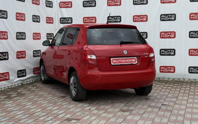 Skoda Fabia II Рестайлинг с пробегом 2012 года, цена 429 990 рублей, 191300 км, хэтчбек, Автокод Объявления