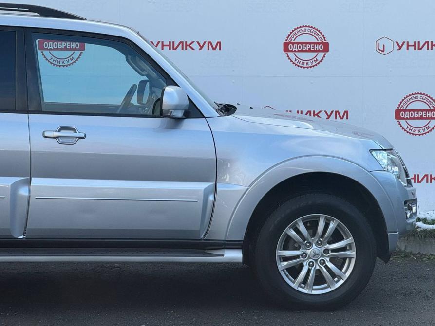 Mitsubishi Pajero IV Рестайлинг 2 Екатеринбург  - изображение 18
