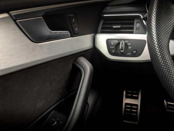 Audi A4 V (B9) с пробегом 2019 года, цена 3 150 000 рублей, 62979 км, седан, Автокод Объявления