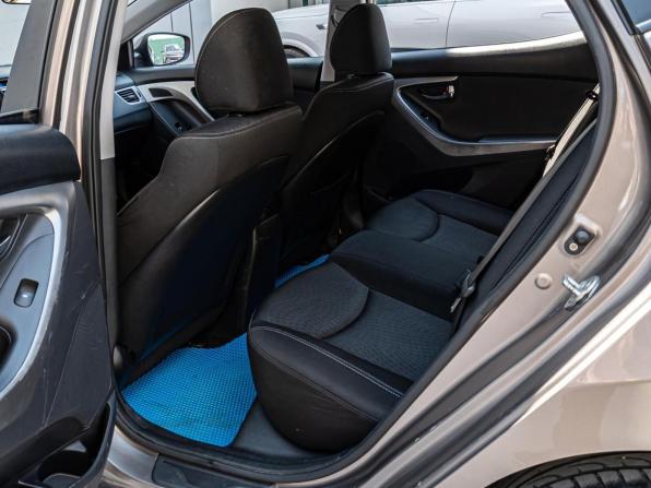 Hyundai Elantra V (MD) с пробегом 2012 года, цена 898 000 рублей, 216738 км, седан, Автокод Объявления